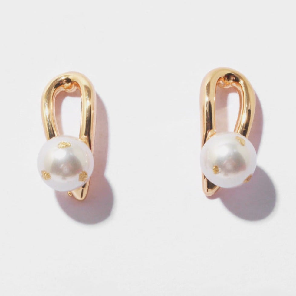 1# BEST Gold Pearl Earrings Jewelry Gift for Women | #1 Best Most Top Trendy Trending Aesthetic Yellow Gold Pearl Earrings Jewelry Gift for Women, Girls, Girlfriend, Mother, Wife, Daughter, Ladies | Mason & Madison Co.