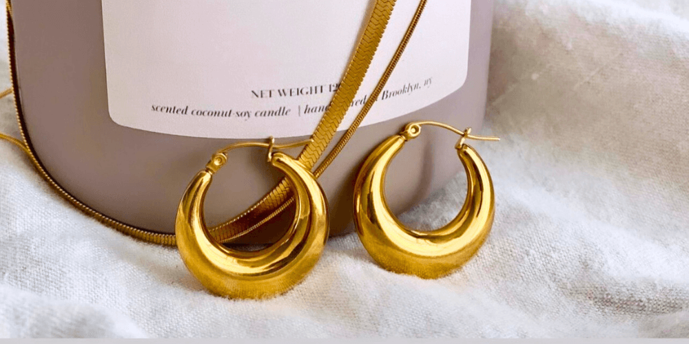 Best Gold Hoop Earrings Trends for Women | Women’s BEST Trending Trendy Gold Hoop Earrings Gift on Sale for Women, Lady, Mother, Wife | Mason & Madison Co.