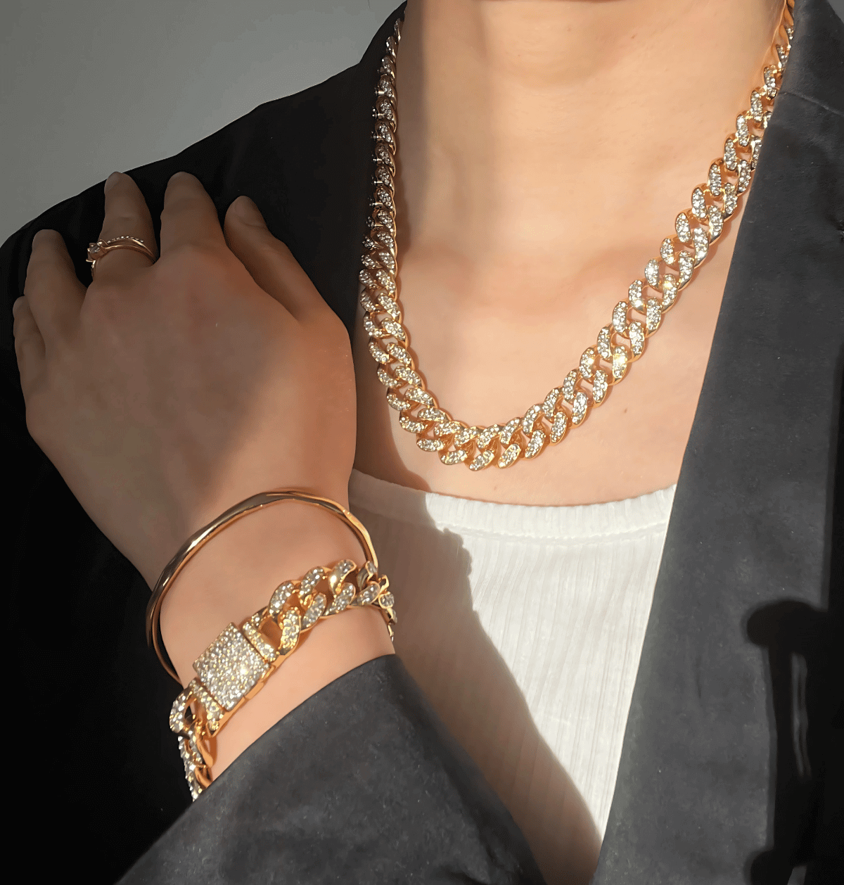 Trending Gold Necklace Best Gold Chain Trendy Women’s Necklace Bracelet Best Trending Gift for Lady Girl Mother Wife,Birthday Travel Vacation Bridal Wedding Party Daily Office Work School,Spring Summer Fall Winter Holiday Sale,Mason & Madison Co.