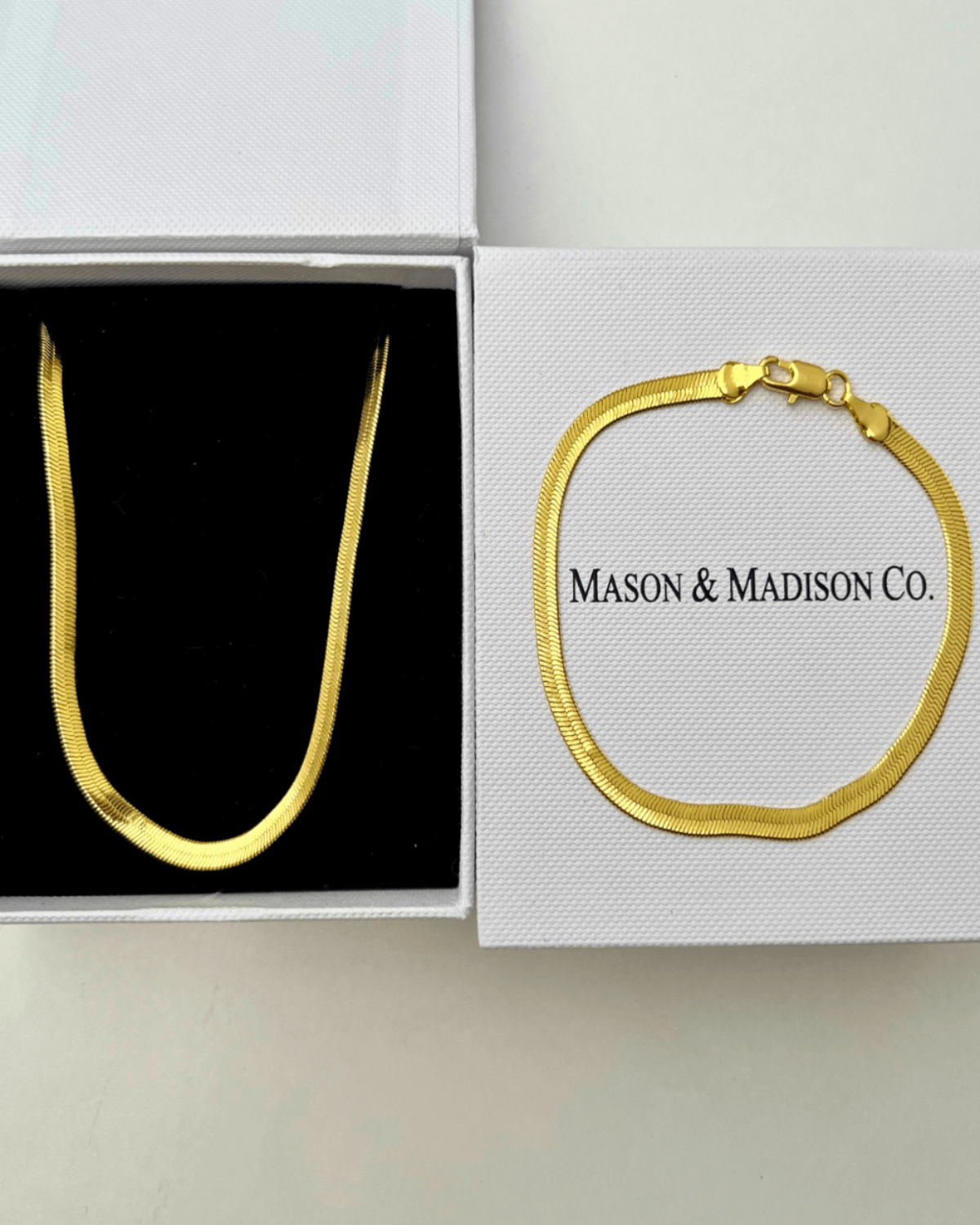 18K Gold Snake Chain Necklace Bracelet Women’s Best Trending Gift for Lady Girl Mother Wife,Birthday Travel Vacation Bridal Wedding Party Daily Office Work School,Spring Summer Fall Winter Holiday Sale,Mason & Madison Co.