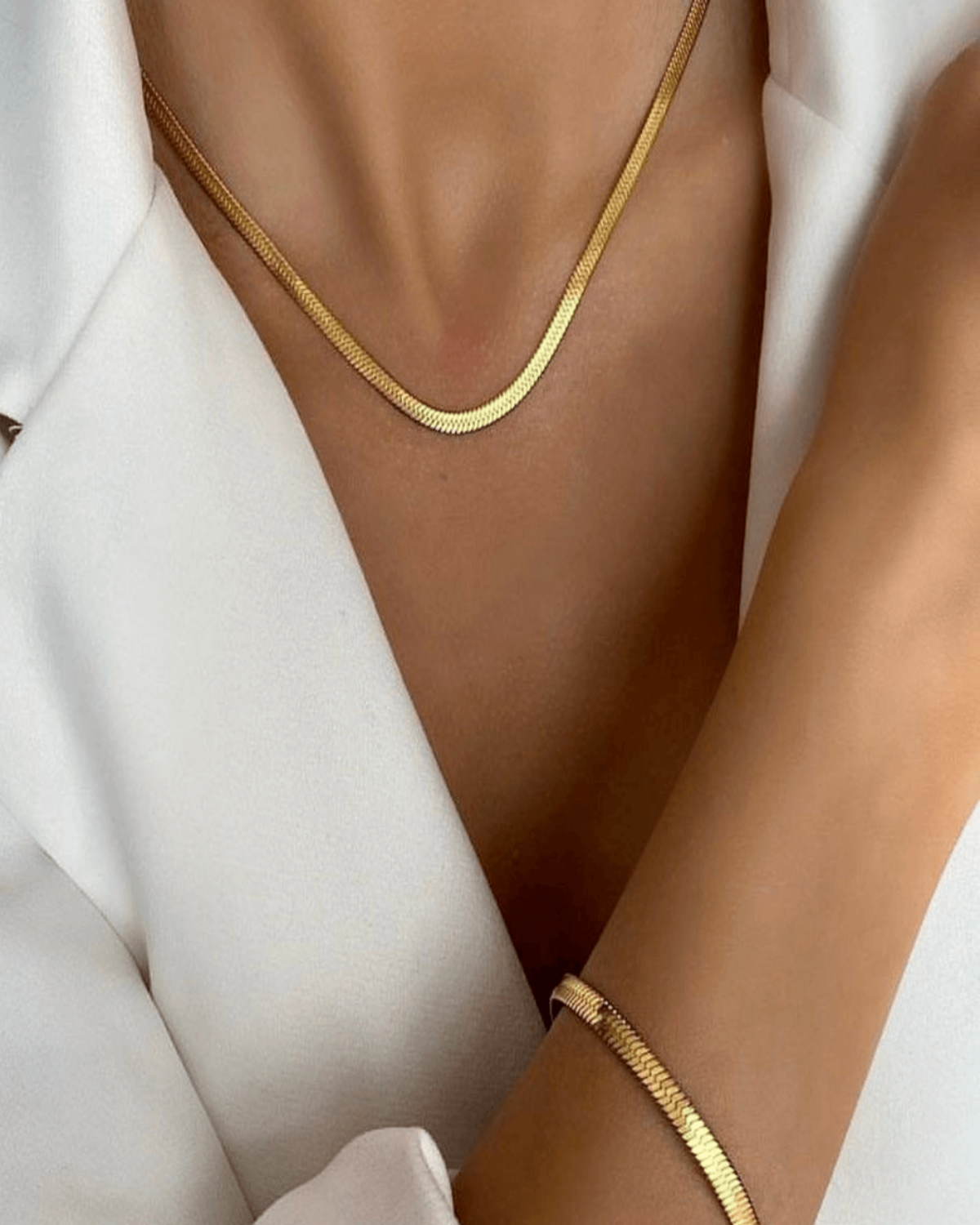 18K Gold Snake Chain Necklace Bracelet Women’s Best Trending Gift for Lady Girl Mother Wife,Birthday Travel Vacation Bridal Wedding Party Daily Office Work School,Spring Summer Fall Winter Holiday Sale,Mason & Madison Co.