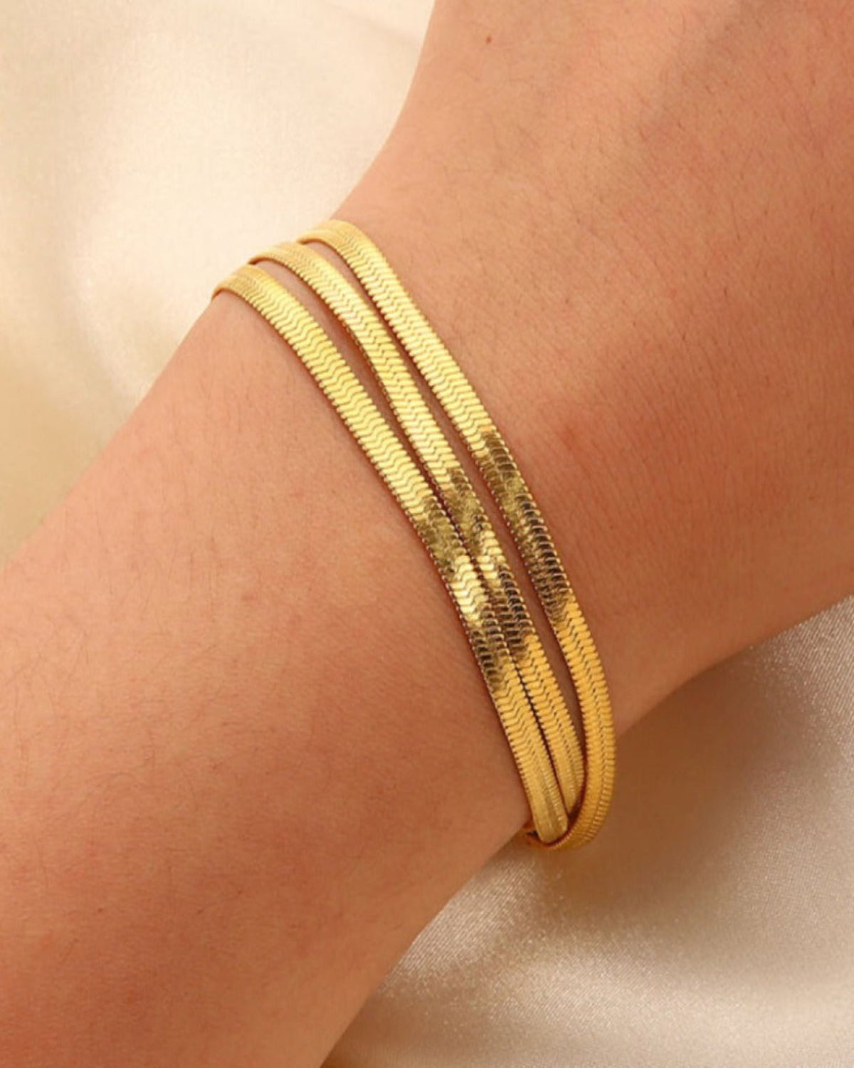 18K Layered Gold Chain Bracelet Women’s Best Trending Gift for Lady Girl Mother Wife,Birthday Travel Vacation Bridal Wedding Party Daily Office Work School,Spring Summer Fall Winter Holiday Sale,Mason & Madison Co.