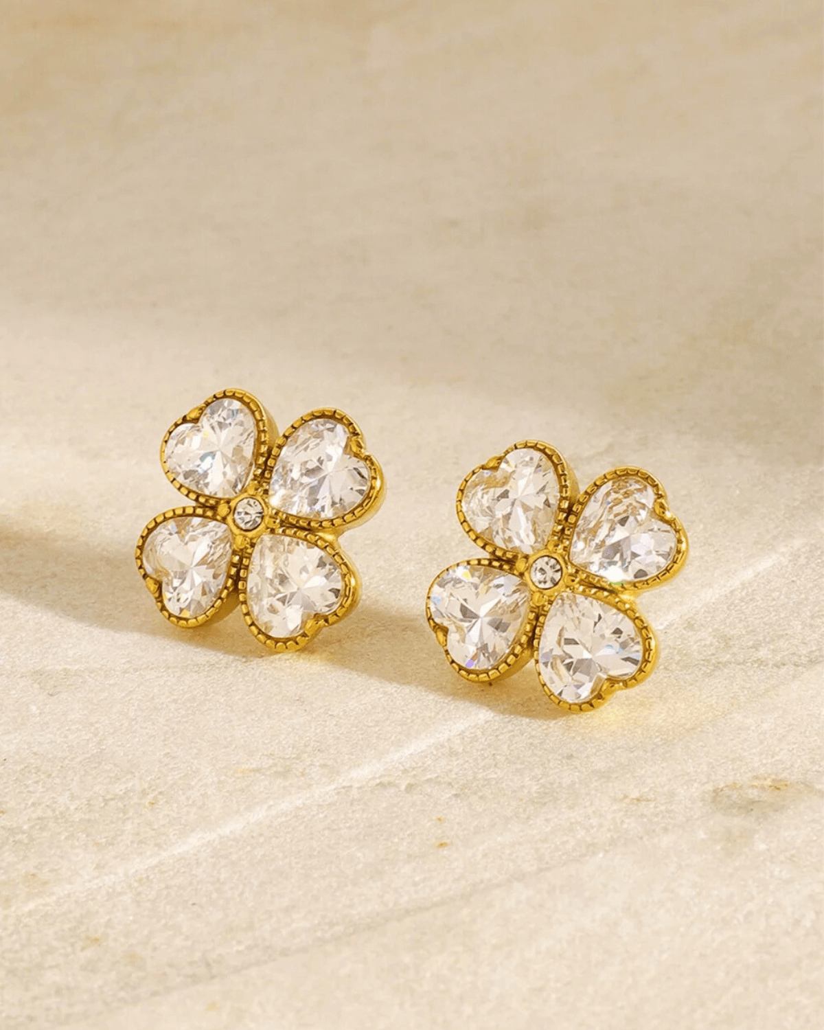 18K Diamond Gold Clover Stud Earrings Women’s Best Trending Gift for Lady Girl Mother Wife,Birthday Travel Vacation Bridal Wedding Party Daily Office Work School,Spring Summer Fall Winter Holiday Sale,Mason & Madison Co.