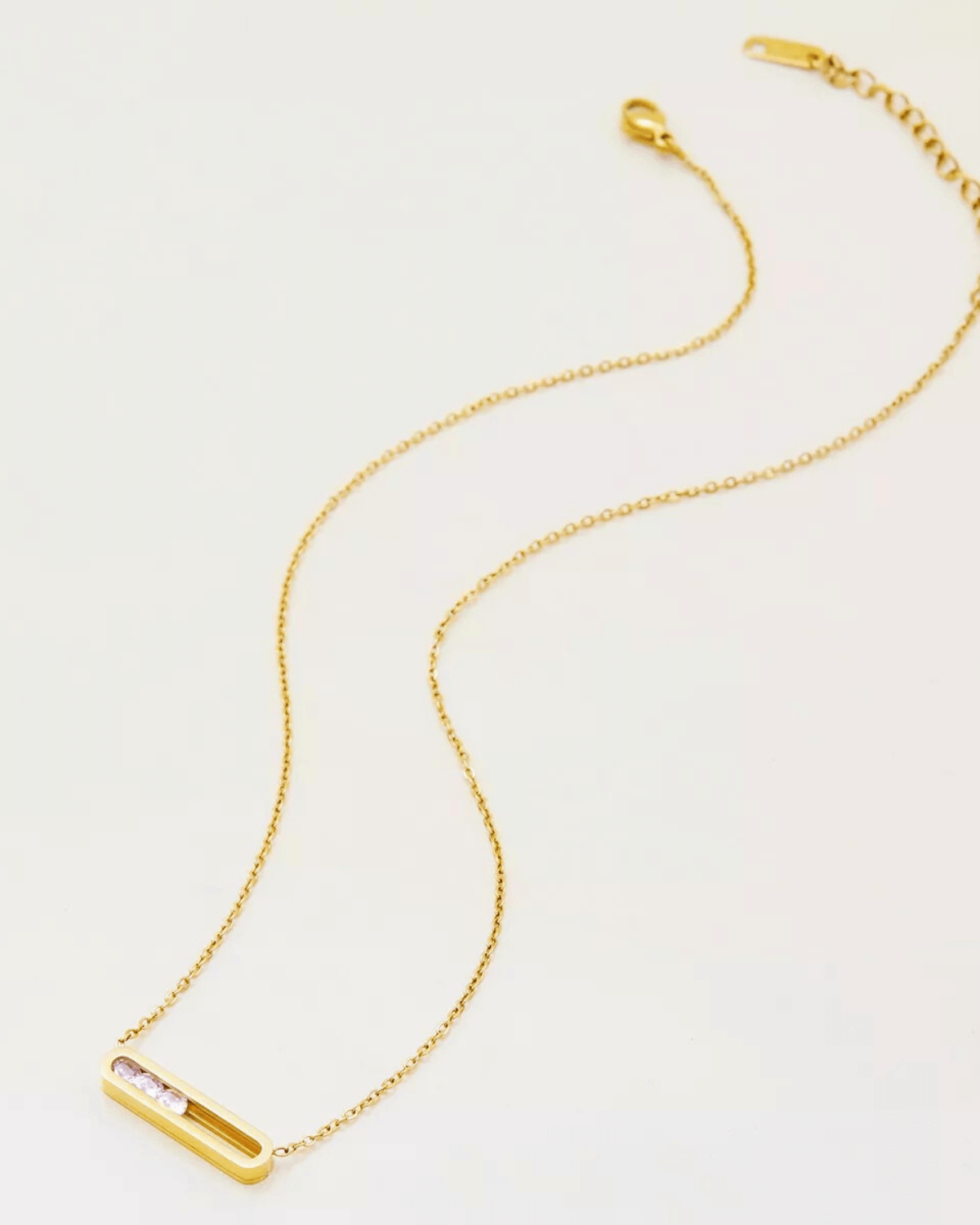 18K Diamond Pendant Necklace Women’s Best Trending Gift for Lady Girl Mother Wife,Birthday Travel Vacation Bridal Wedding Party Daily Office Work School,Spring Summer Fall Winter Holiday Sale,Mason & Madison Co.