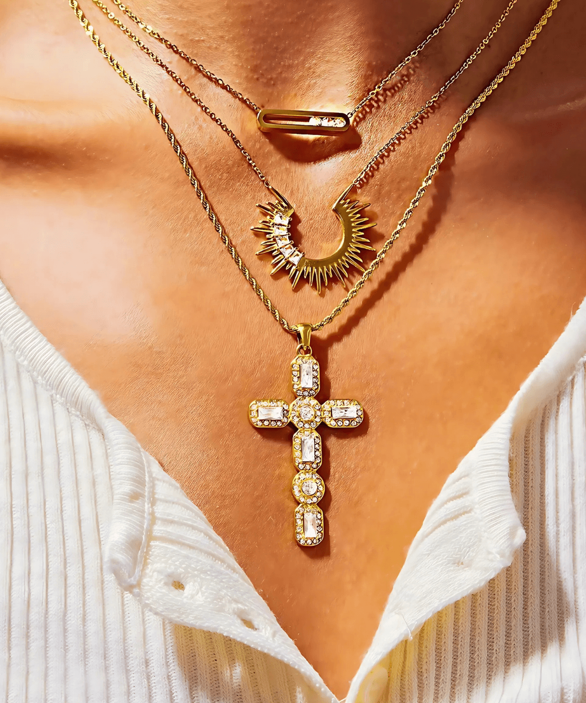 18K Diamond Pendant Necklace Women’s Best Trending Gift for Lady Girl Mother Wife,Birthday Travel Vacation Bridal Wedding Party Daily Office Work School,Spring Summer Fall Winter Holiday Sale,Mason & Madison Co.