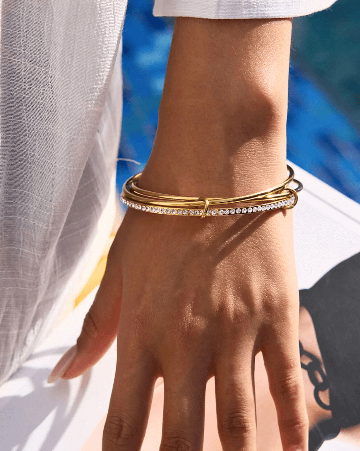18K Gold Bangle Bracelet Women’s Best Trending Gift for Lady Girl Mother Wife,Birthday Travel Vacation Bridal Wedding Party Daily Office Work School,Spring Summer Fall Winter Holiday Sale,Mason & Madison Co.