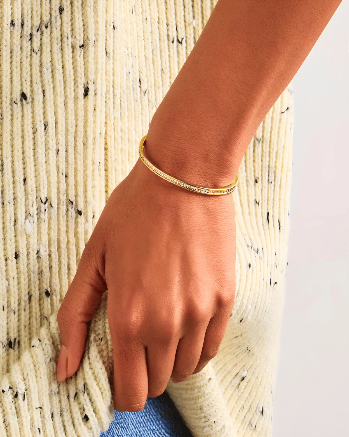 18K Diamond Gold Cuff Bracelet Women’s Best Trending Gift for Lady Girl Mother Wife,Birthday Travel Vacation Bridal Wedding Party Daily Office Work School,Spring Summer Fall Winter Holiday Sale,Mason & Madison Co.