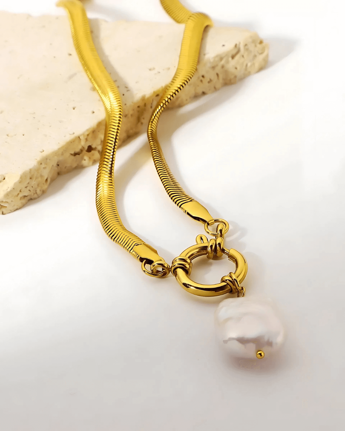 18K Gold Herringbone Chain Necklace with Pearl Pendant Women’s Best Trending Gift for Lady Girl Mother Wife,Birthday Travel Vacation Bridal Wedding Party Daily Office Work School,Spring Summer Fall Winter Holiday Sale,Mason & Madison Co.
