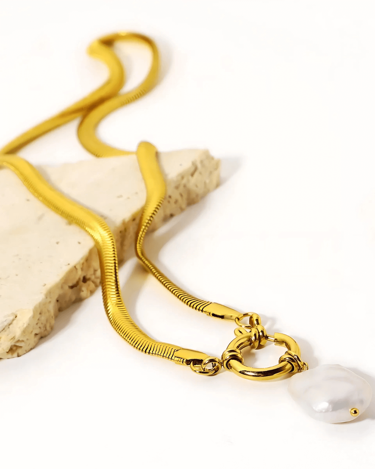 18K Gold Herringbone Chain Necklace with Pearl Pendant Women’s Best Trending Gift for Lady Girl Mother Wife,Birthday Travel Vacation Bridal Wedding Party Daily Office Work School,Spring Summer Fall Winter Holiday Sale,Mason & Madison Co.