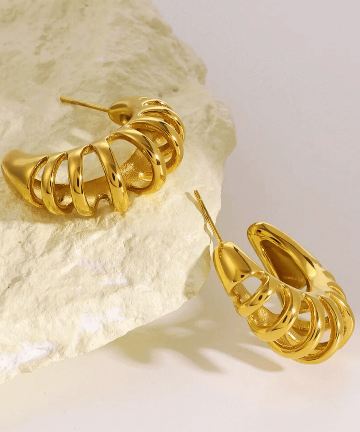 18K Gold Hoop Earrings Women’s Best Trending Gift for Lady Girl Mother Wife,Birthday Travel Vacation Bridal Wedding Party Daily Office Work School,Spring Summer Fall Winter Holiday Sale,Mason & Madison Co.