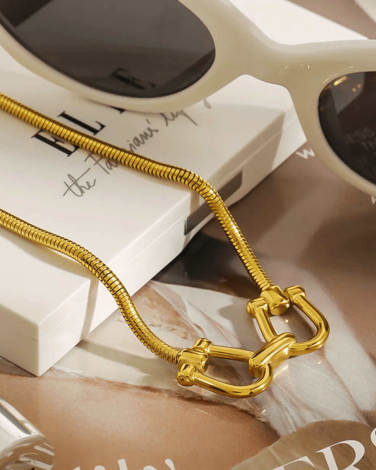 18K Gold Horseshoe Chain Necklace Women’s Best Trending Gift for Lady Girl Mother Wife,Birthday Travel Vacation Bridal Wedding Party Daily Office Work School,Spring Summer Fall Winter Holiday Sale,Mason & Madison Co.