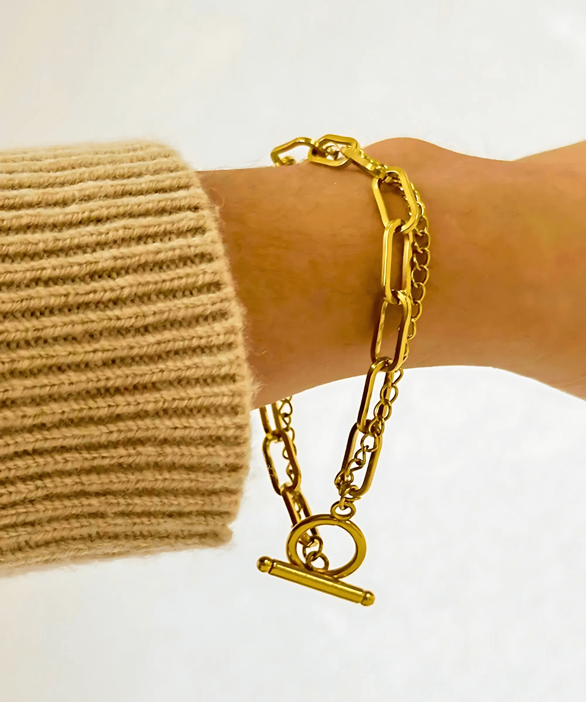 18K Gold PaperClip Link Chain Bracelet Women’s Best Trending Gift for Lady Girl Mother Wife,Birthday Travel Vacation Bridal Wedding Party Daily Office Work School,Spring Summer Fall Winter Holiday Sale,Mason & Madison Co.