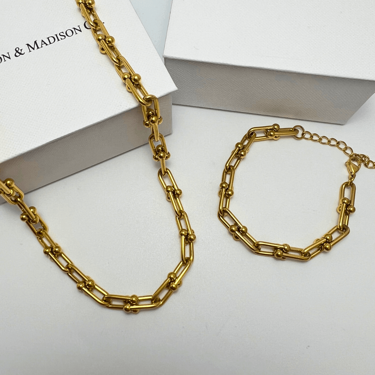Best Gold Diamond Chain Jewelry Bundle Set Gift | Best Aesthetic Yellow Gold  Diamond Chain Necklace, Bracelet Jewelry Gift for Women, Mother, Wife |  Mason & Madison Co.