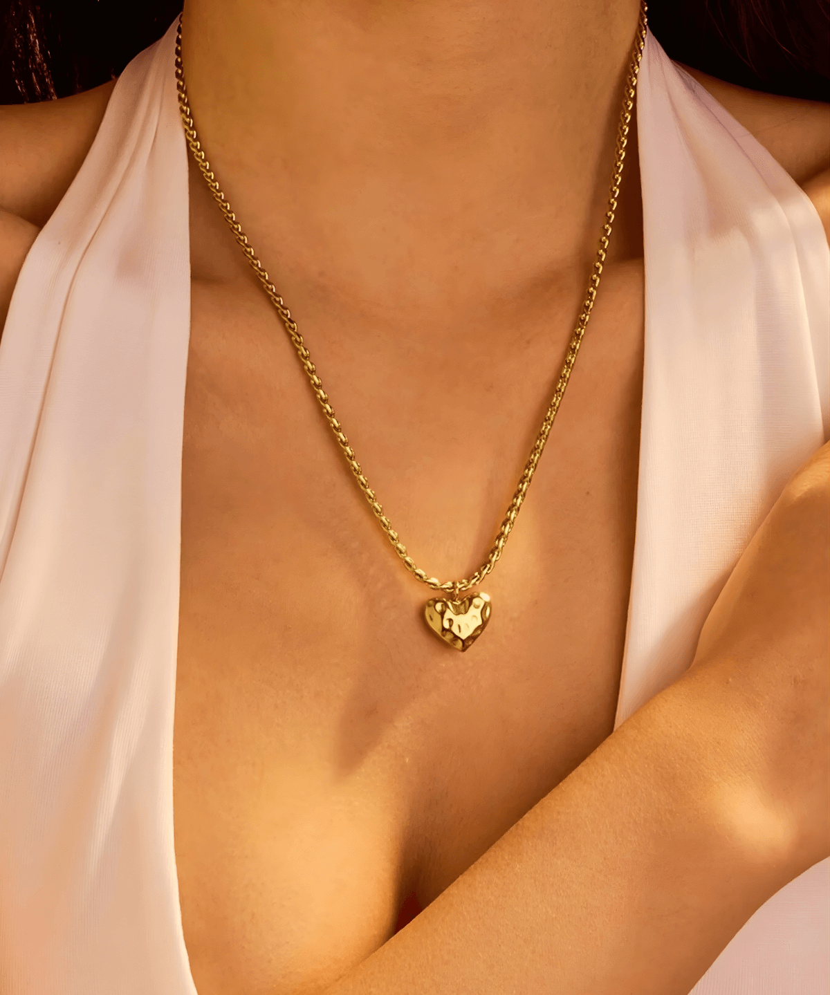 Best 18K Gold Heart Necklace Women’s Best Trending Gift for Lady Girl Mother Wife,Birthday Travel Vacation Bridal Wedding Party Daily Office Work School,Spring Summer Fall Winter Holiday Sale,Mason & Madison Co.