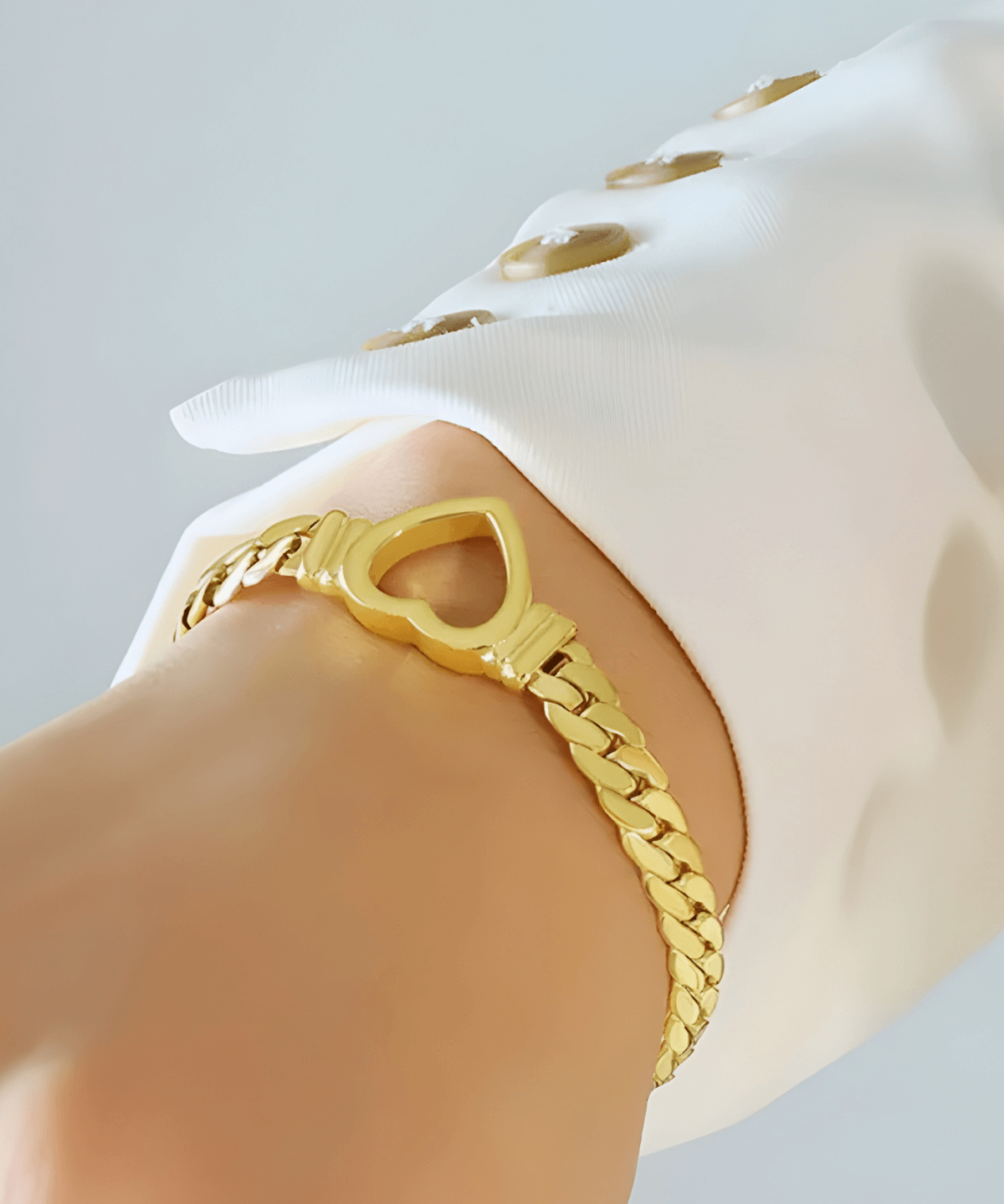 Best Gold Bracelet Women's 18K Yellow Gold Chain Heart Bracelet Women’s Best Trending Gift for Lady Girl Mother Wife,Birthday Travel Vacation Bridal Wedding Party Daily Office Work School,Spring Summer Fall Winter Holiday Sale,Mason & Madison Co.