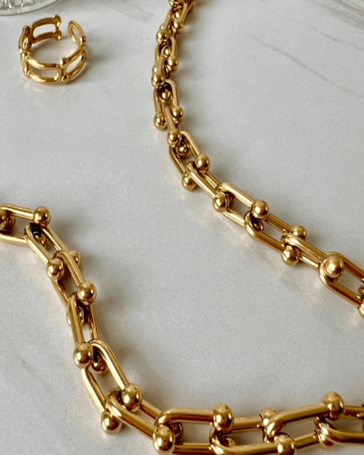 Best Gold Chain Necklace Gift Trends for Women | #1 Women’s BEST Trending Trendy Gold Chain Necklace Jewelry Gift on Sale for Women, Lady, Mother, Wife | 1# BEST Gold Link Chain Necklace Jewelry Gift for Women | #1 Best Most Top Trendy Trending Aesthetic Yellow Gold Graduated Link Necklace Chain Jewelry Gift for Women, Girls, Girlfriend, Mother, Wife, Ladies | Mason & Madison Co.