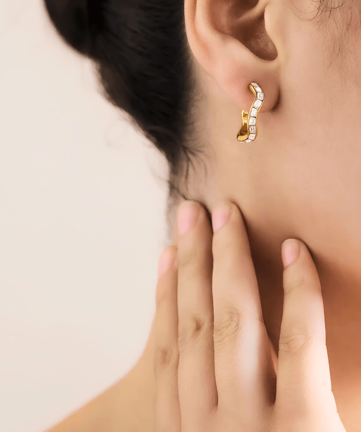 Best Gold Diamond Hoop Earrings 18K Women's Gift for Her/Wife/Mom Birthday