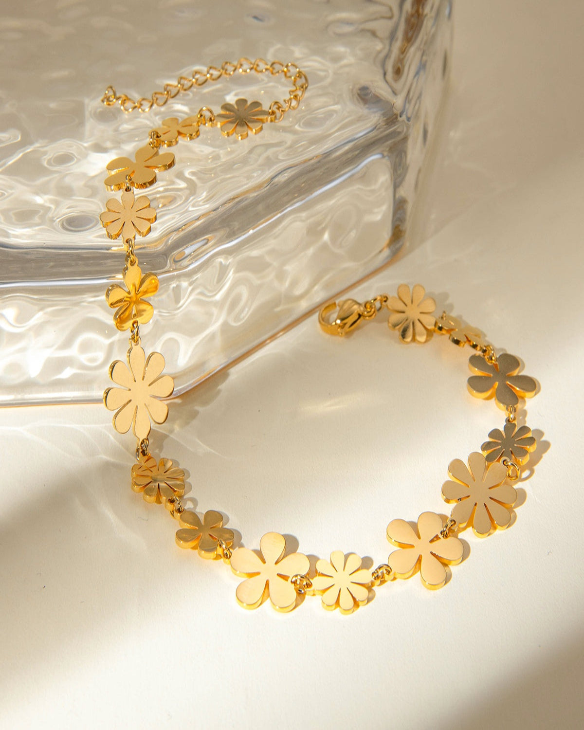 Best Gold Flower Chain Bracelet Gift Trends for Women Women s BEST Trending Trendy Gold Flower