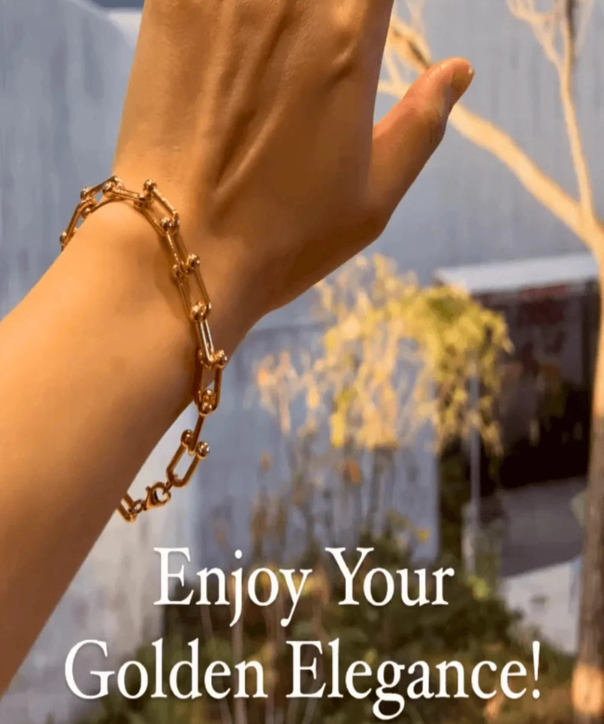 Best Gold Link Chain Bracelet Trends for Women, Lady, Wife, Mom | Women’s BEST Trending Trendy Gold Link Chain Bracelet Jewelry Gift on Sale for Women, Lady, Mother, Wife | Mason & Madison Co.