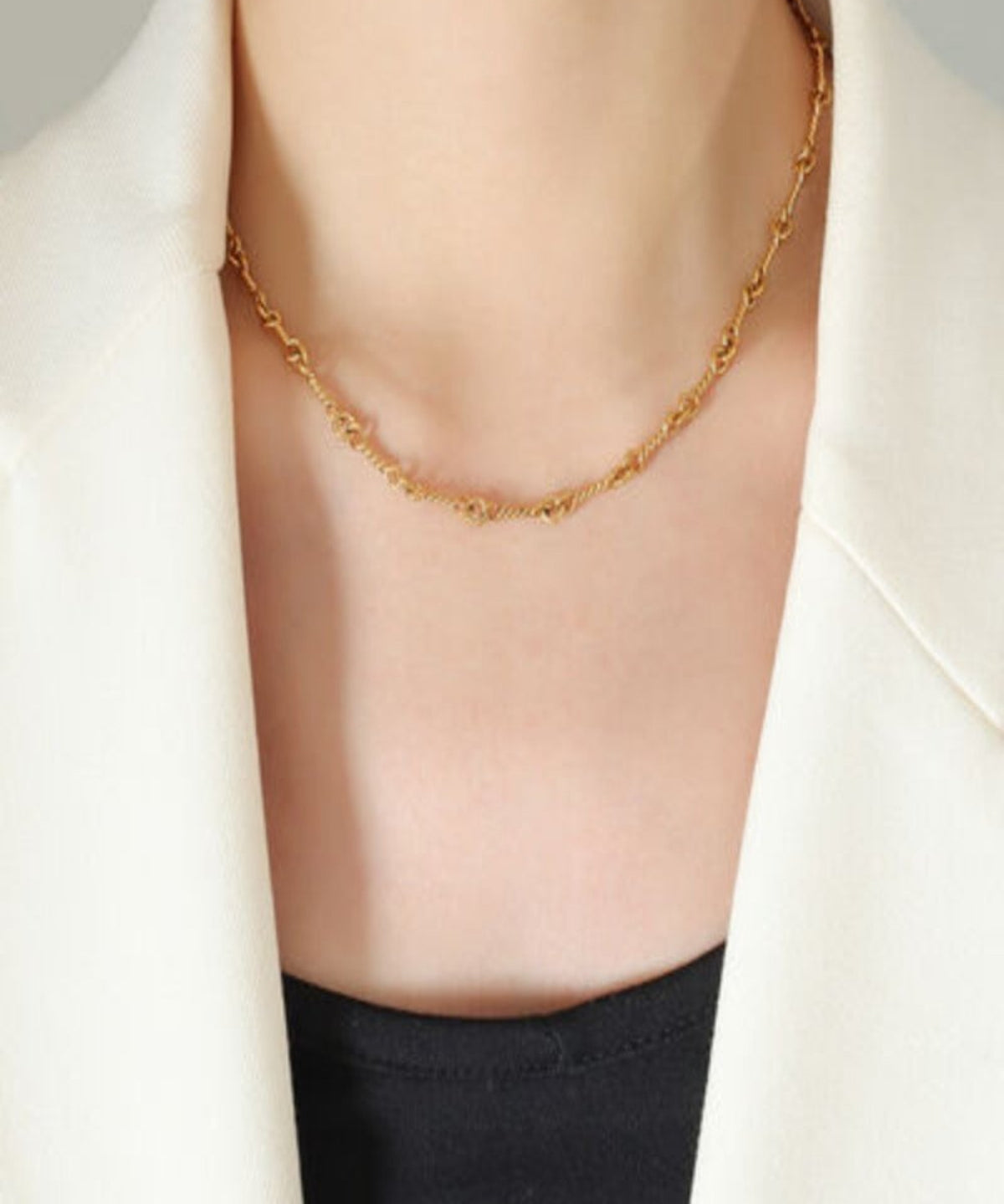Best Gold Rope Link Chain Necklace Gift Trends for Women, Lady, Wife, Mom | Women’s BEST Trending Trendy Gold Rope Link Chain Necklace Jewelry Gift on Sale for Women, Lady, Mother, Wife | Mason & Madison Co.