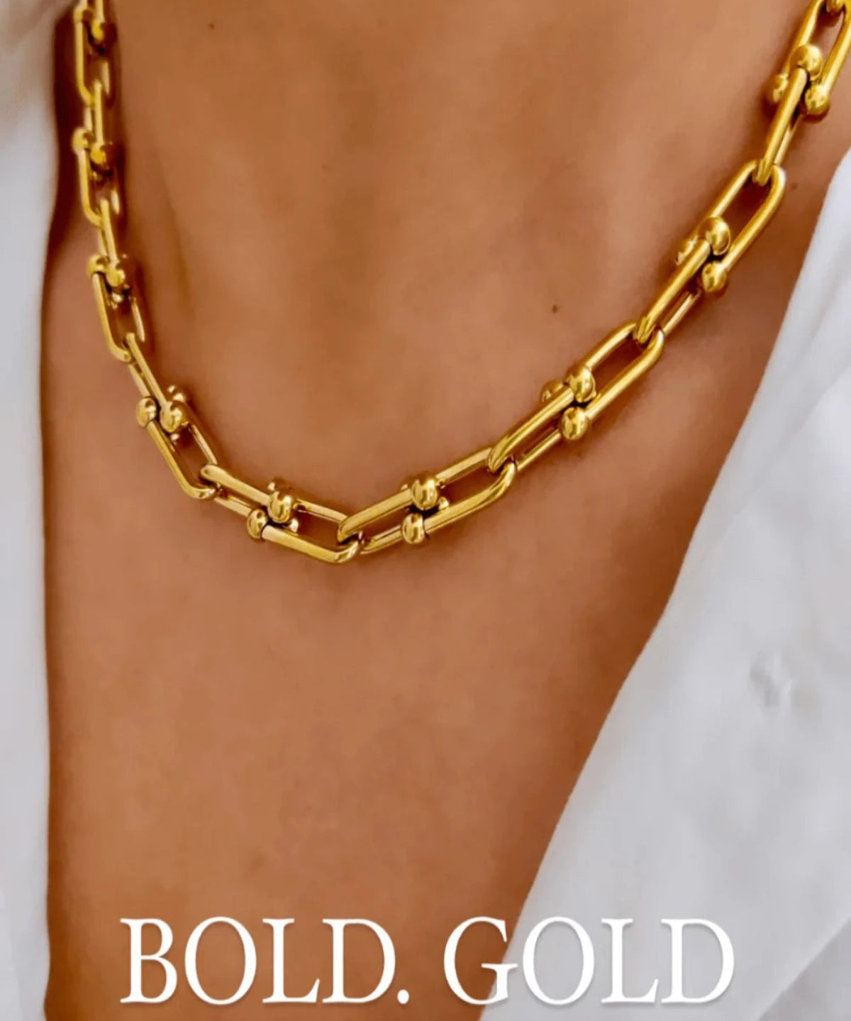Best Gold Link Chain Necklace Trends for Women, Lady, Wife, Mom | Women’s BEST Trending Trendy Gold Link Chain Necklace Jewelry Gift on Sale for Women, Lady, Mother, Wife | Mason & Madison Co.