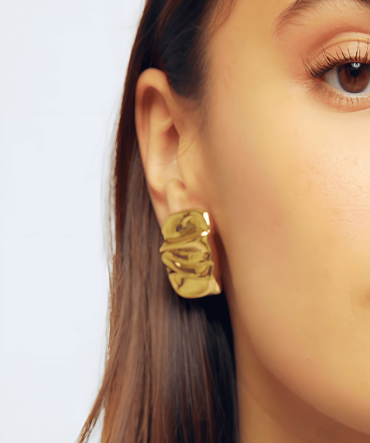 Best Gold Stud Earrings Gift Trends for Women, Lady, Wife, Mom | Women’s BEST Trending Trendy Gold Stud Earrings Jewelry Gift on Sale for Women, Lady, Mother, Wife | Mason & Madison Co.