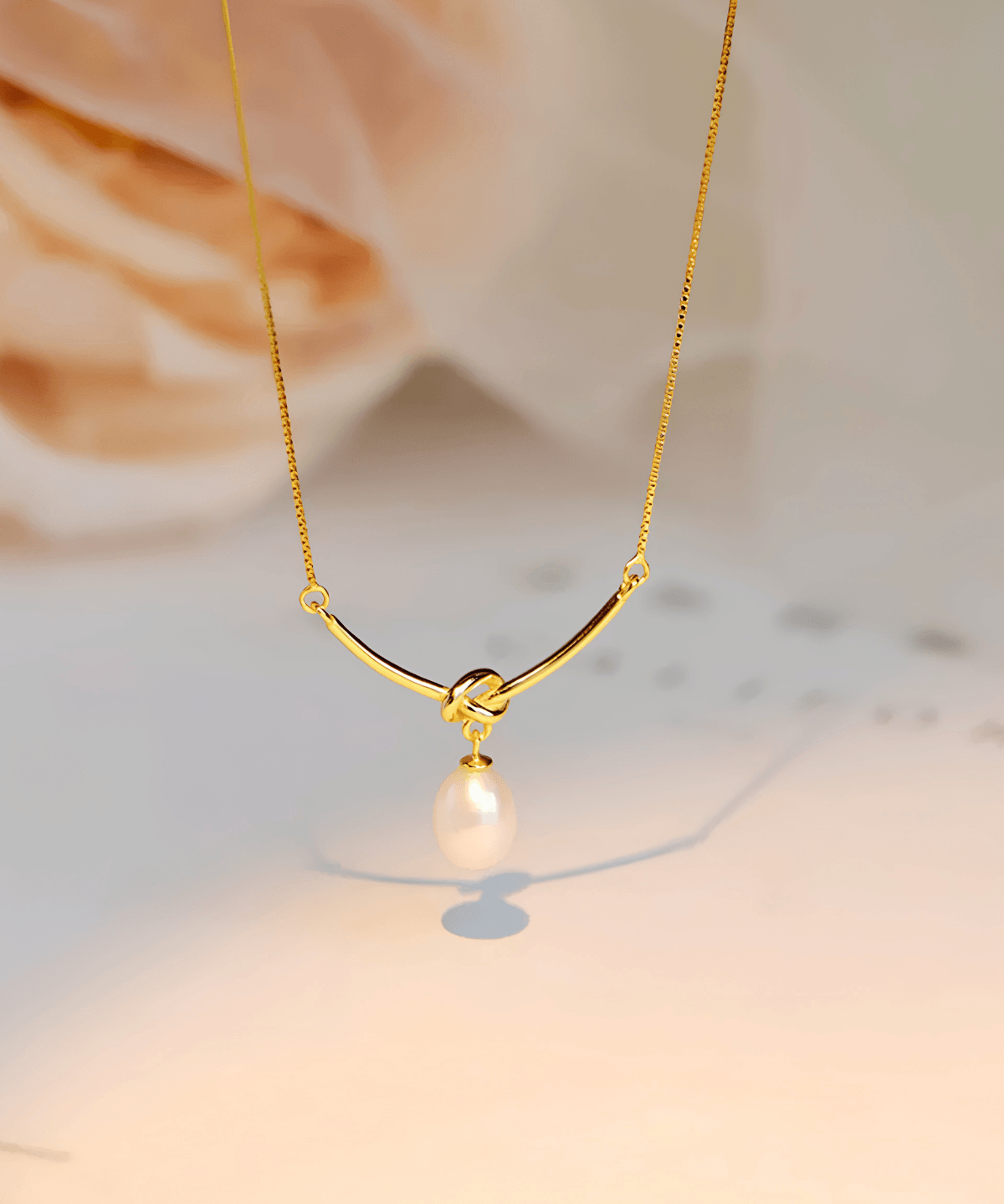 Bestselling 18k Pearl Gold Knot Pendant Necklace - Women's Tarnish-Free, Waterproof, Hypoallergenic, Sustainable, High Quality 