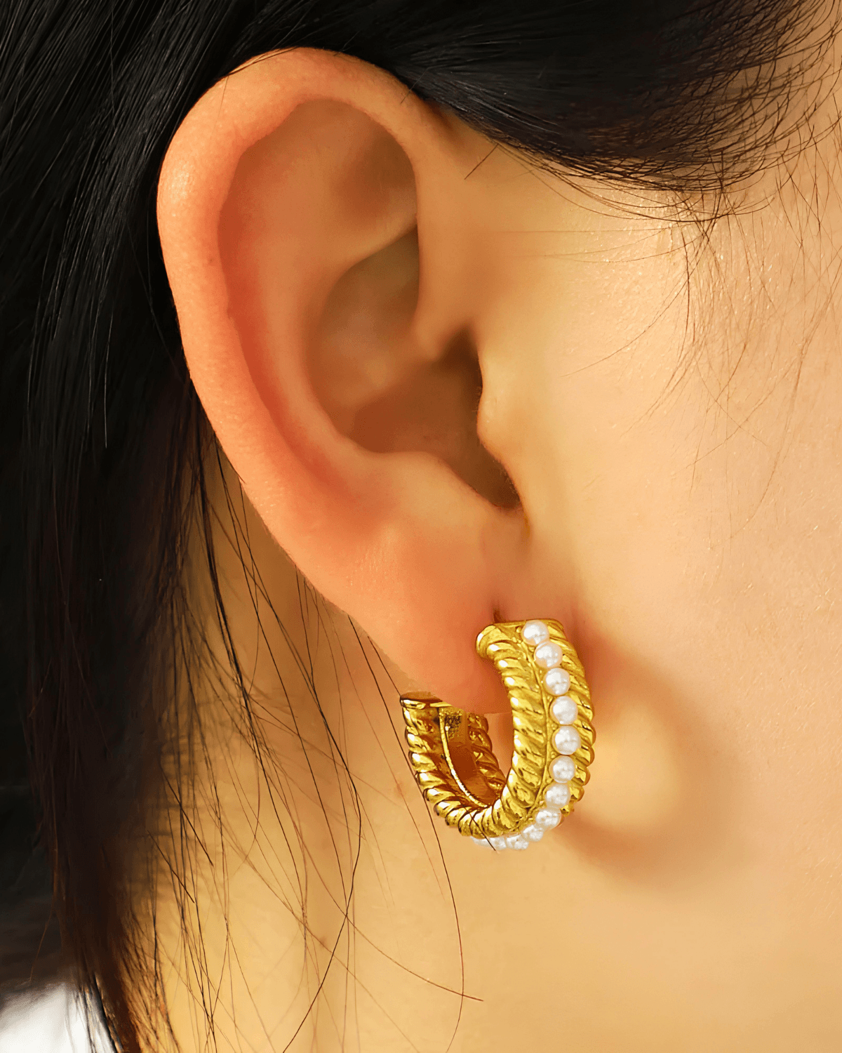 Top 18K Gold Pearl Hoop Earrings