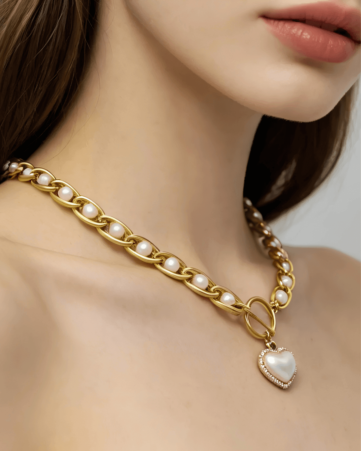 Top 18K Gold Pearl Heart Pendant Necklace 18k Women's | Tarnish-Free, Waterproof, Hypoallergenic, Sustainable, High Quality