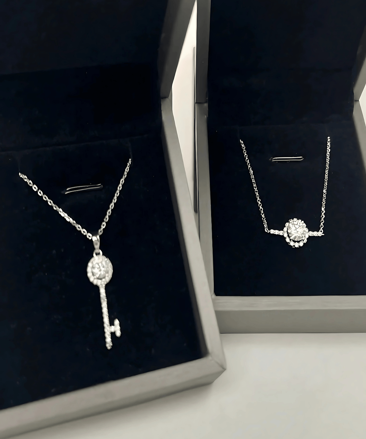 Top 1 Diamond Necklace Bracelet Jewelry Set, Best Trending Trendy Diamond Necklace Bracelet Jewelry Set Gift for Women, Lady, Mother, Wife.