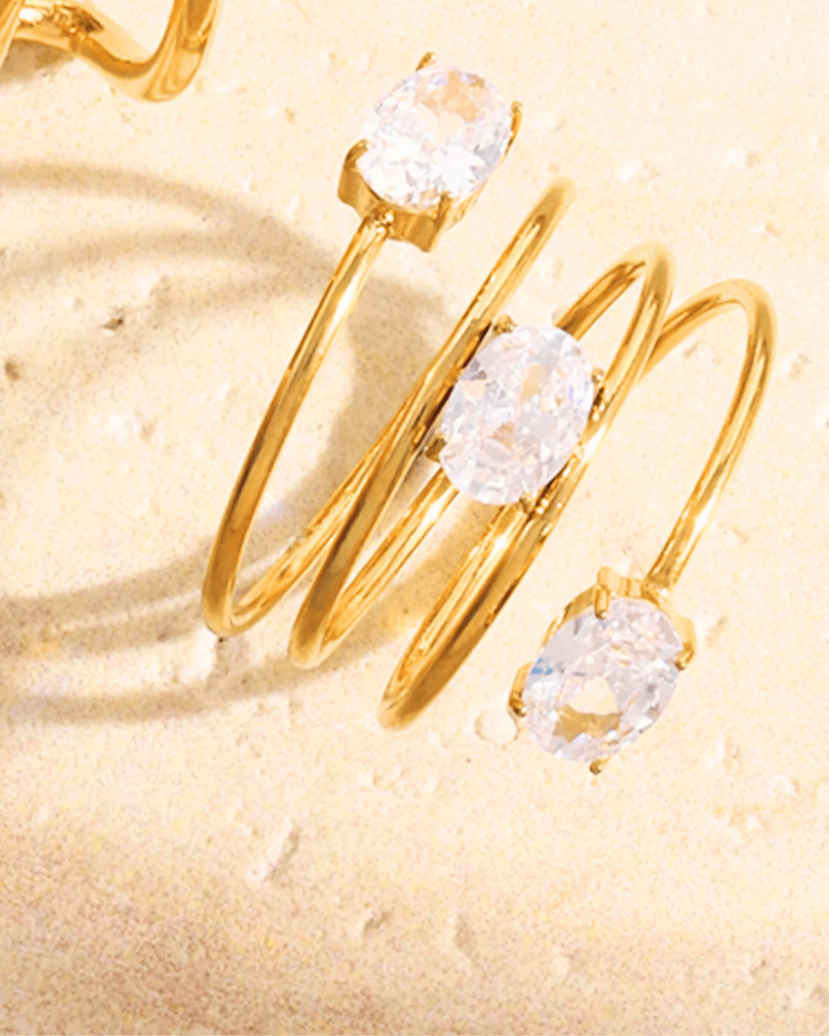 Trending Diamond Gold Ring 18K Women's Gift for Her/Mom/Wife Birthday