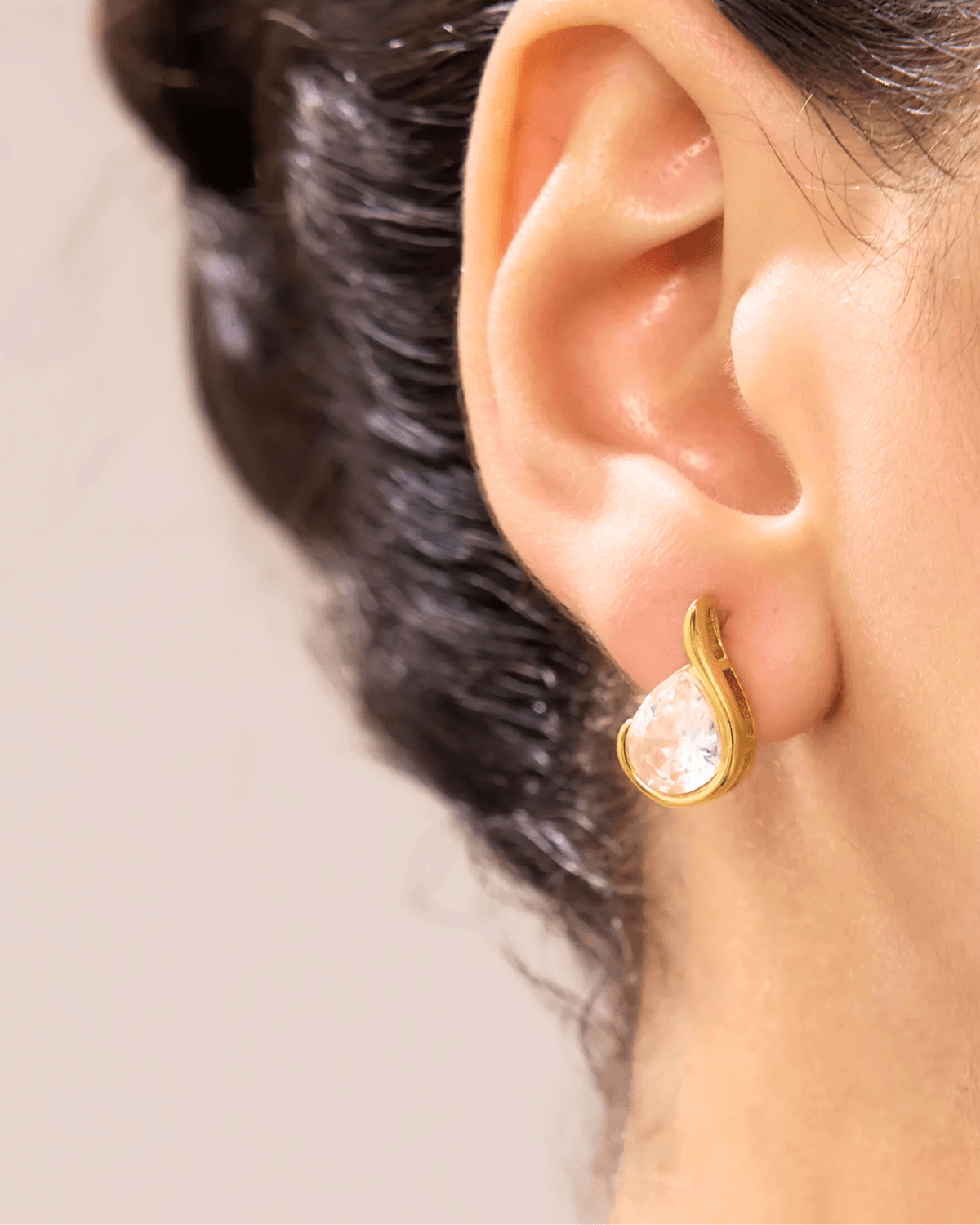 Trending Diamond Gold Stud Earrings 18K Women's Gift or Her/Mom/Wife Birthday