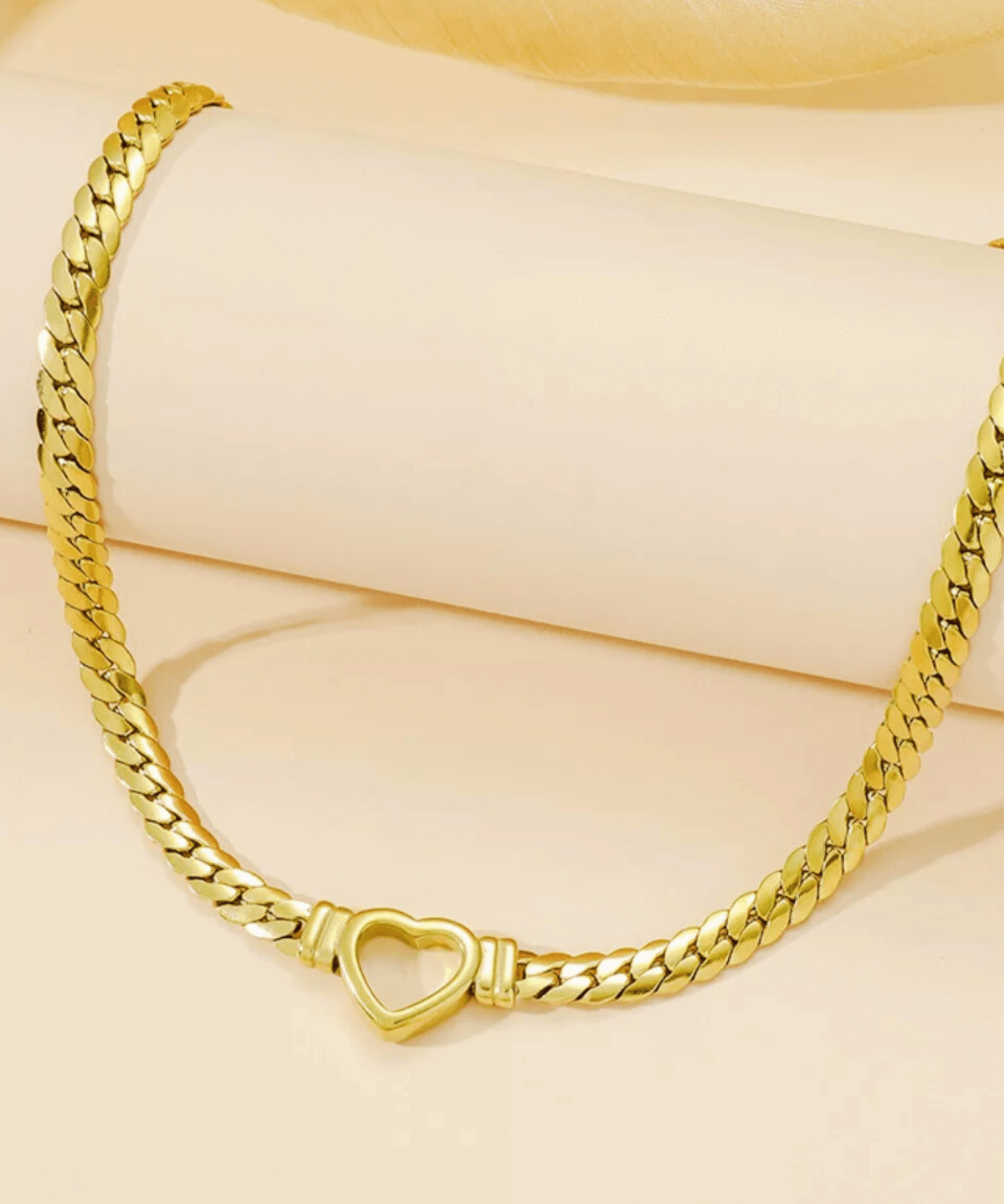 Trending Gold Chain Necklace Women's 18K Yellow Gold Chain Heart Necklace Women’s Best Trending Gift for Lady Girl Mother Wife,Birthday Travel Vacation Bridal Wedding Party Daily Office Work School,Spring Summer Fall Winter Holiday Sale,Mason & Madison Co.