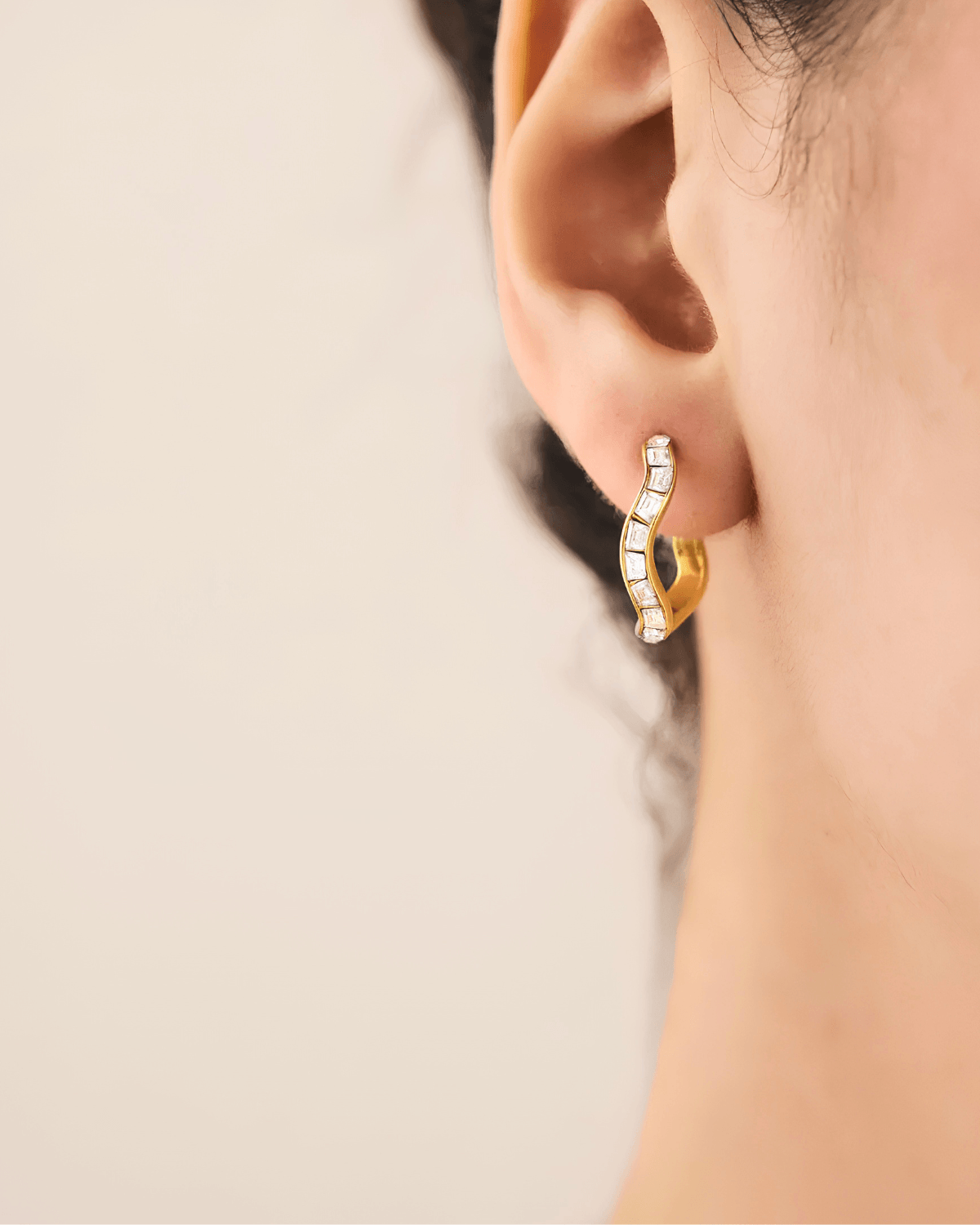 Trending Gold Diamond Hoop Earrings 18K Women's Gift for Her/Wife/Mom Birthday