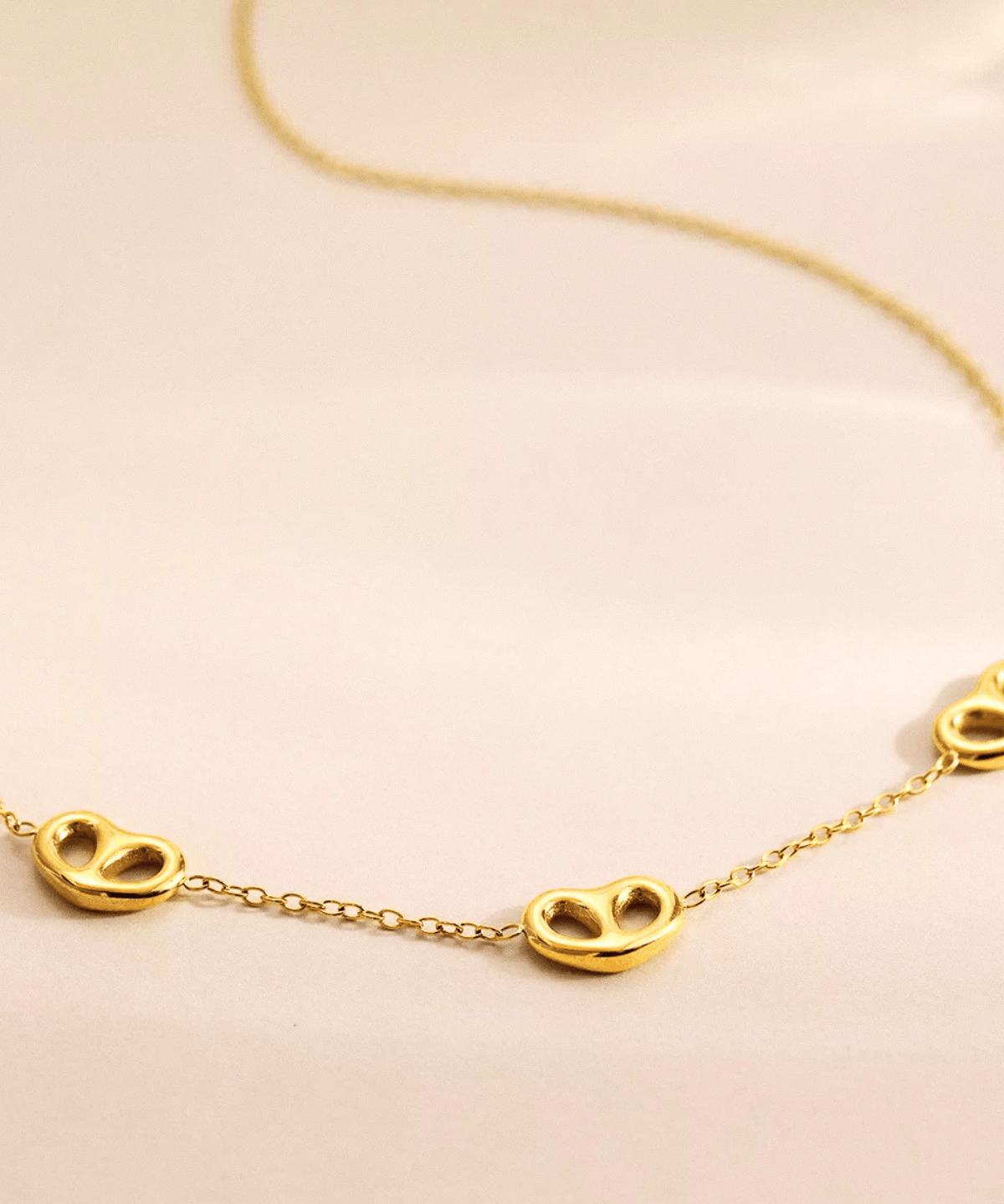 Trending Gold Necklace 18K Women's Gift for Her/Mom/Wife Birthday - Mason & Madison Co.