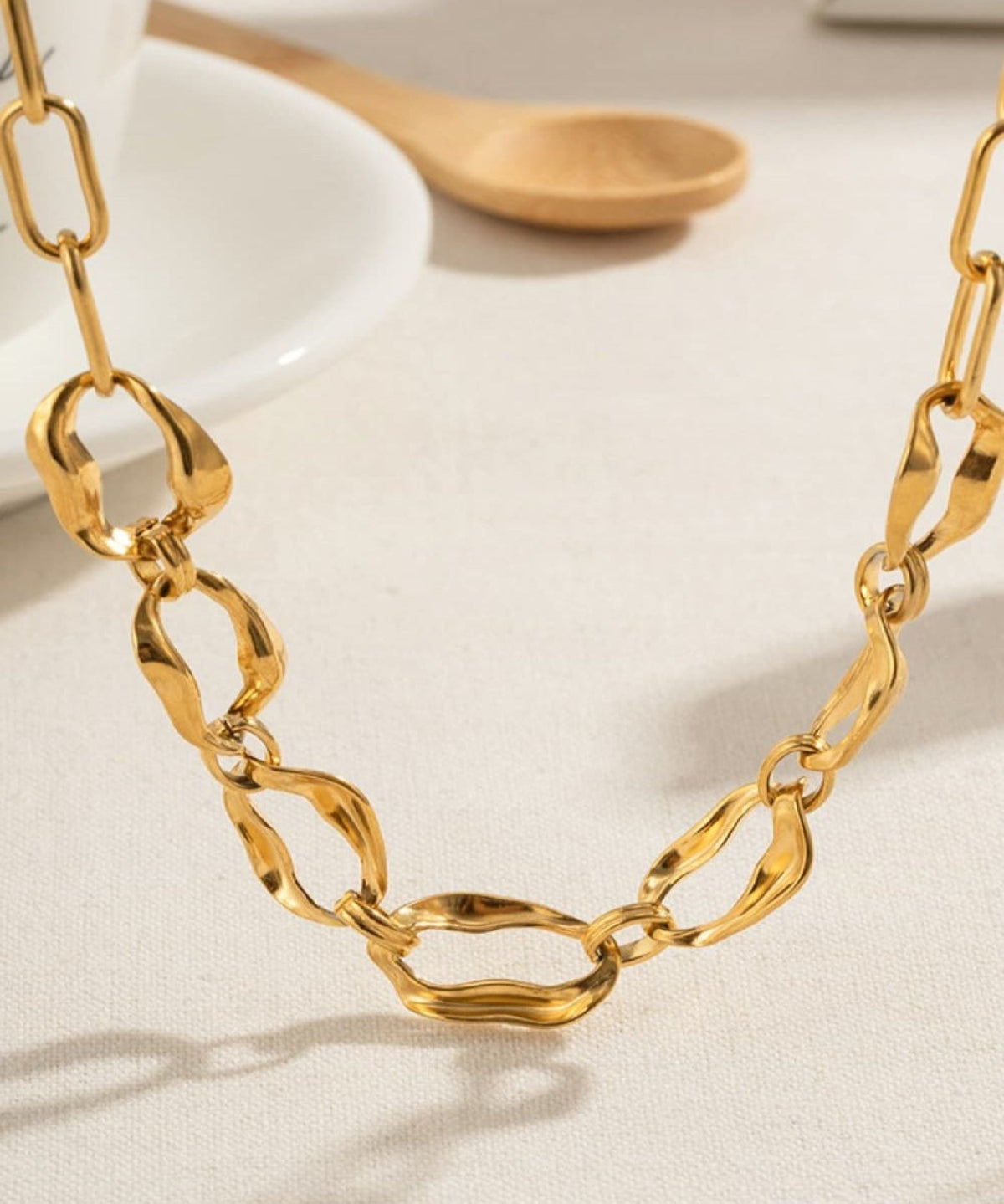 18K Gold Link Chain Necklace Women’s Best Trending Gift for Lady Girl Mother Wife,Birthday Travel Vacation Bridal Wedding Party Daily Office Work School,Spring Summer Fall Winter Holiday Sale,Mason & Madison Co.