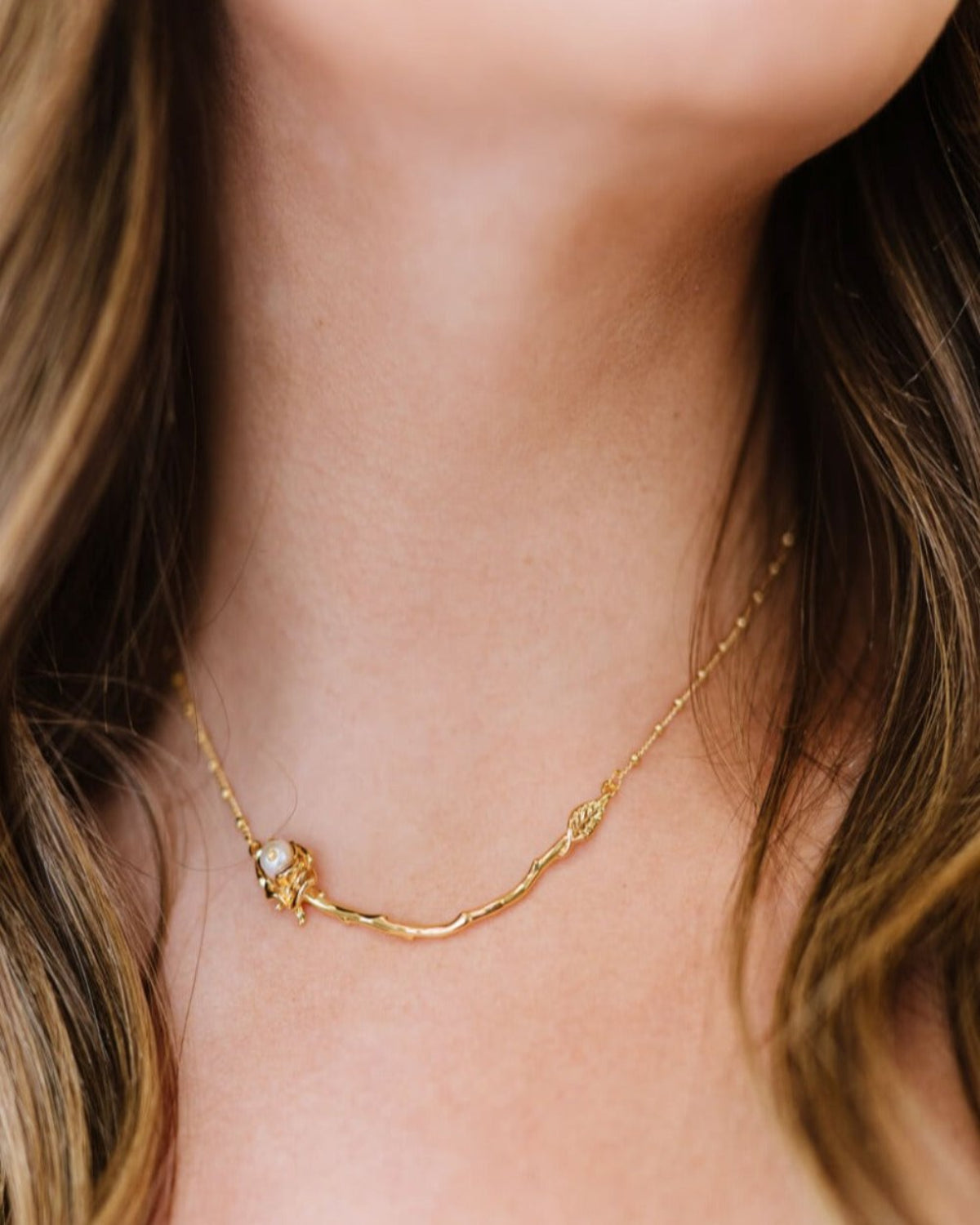 18K Gold Rose Pendant Necklace Women’s Best Trending Gift for Lady Girl Mother Wife,Birthday Travel Vacation Bridal Wedding Party Daily Office Work School,Spring Summer Fall Winter Holiday Sale,Mason & Madison Co.