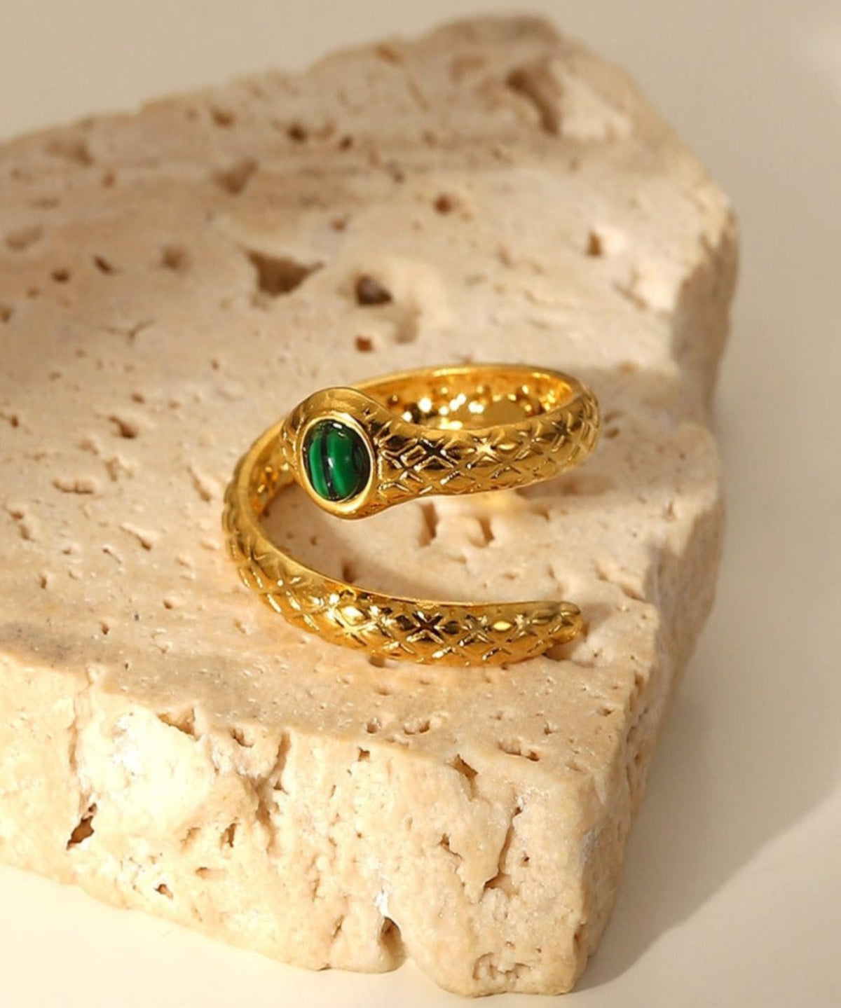 18K Gold Snake Ring Women’s Best Trending Gift for Lady Girl Mother Wife,Birthday Travel Vacation Bridal Wedding Party Daily Office Work School,Spring Summer Fall Winter Holiday Sale,Mason & Madison Co.