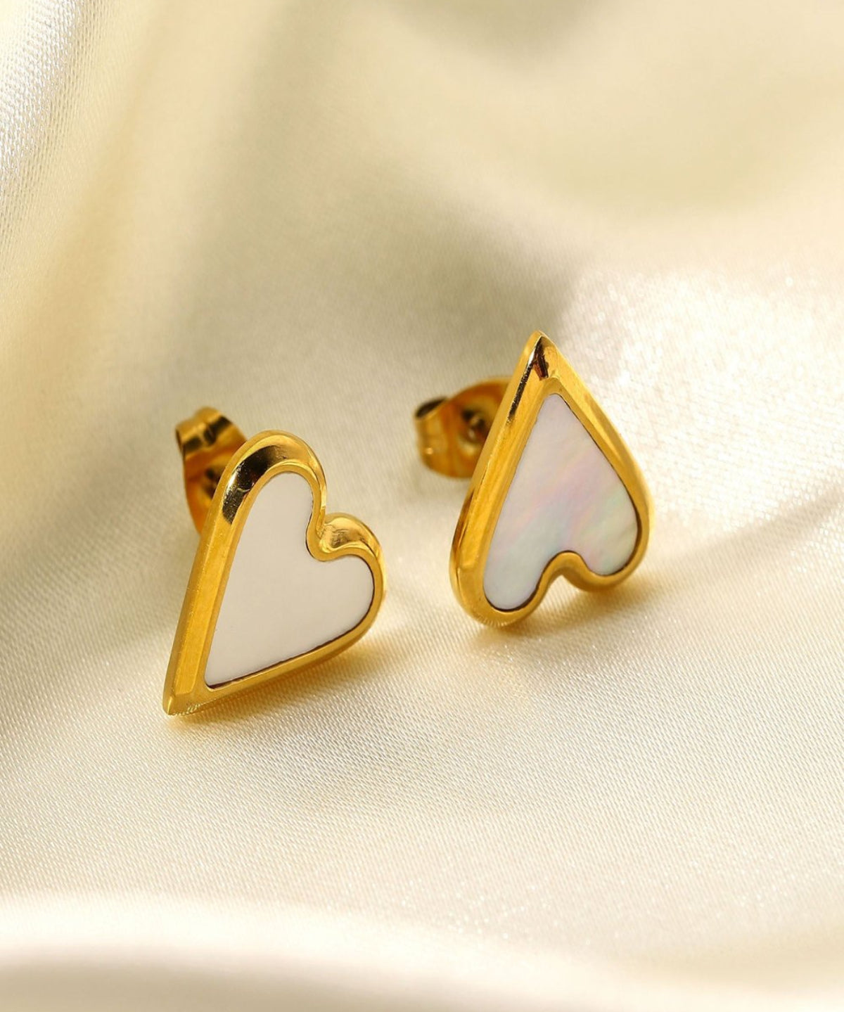18K Pearl Heart Stud Earrings Women’s Best Trending Gift for Lady Girl Mother Wife,Birthday Travel Vacation Bridal Wedding Party Daily Office Work School,Spring Summer Fall Winter Holiday Sale,Mason & Madison Co.
