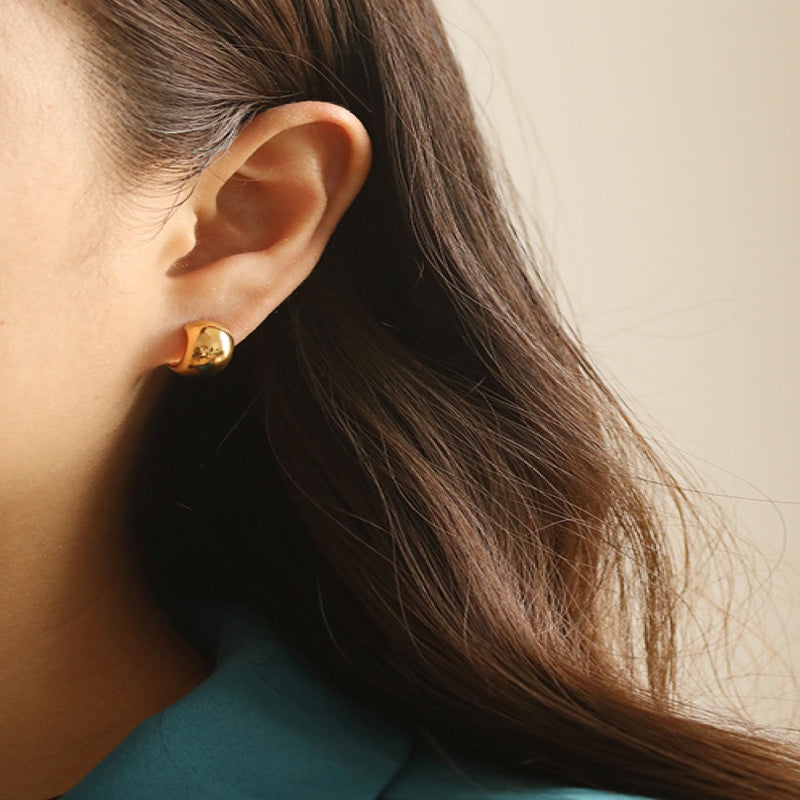 Best Gold C-Hoop Stud Earrings Jewelry Gift | Best Aesthetic Yellow Gold C Hoop Stud Earrings Jewelry Gift for Women, Girls, Girlfriend, Mother, Wife, Daughter | Mason & Madison Co.