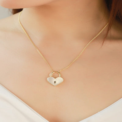 Best Gold Pearl Heart Pendant Necklace Jewelry Gift | Best Aesthetic Yellow Gold Pearl Heart Lock Pendent Chain Necklace Jewelry Gift for Women, Girls, Girlfriend, Mother, Wife, Daughter | Mason & Madison Co.