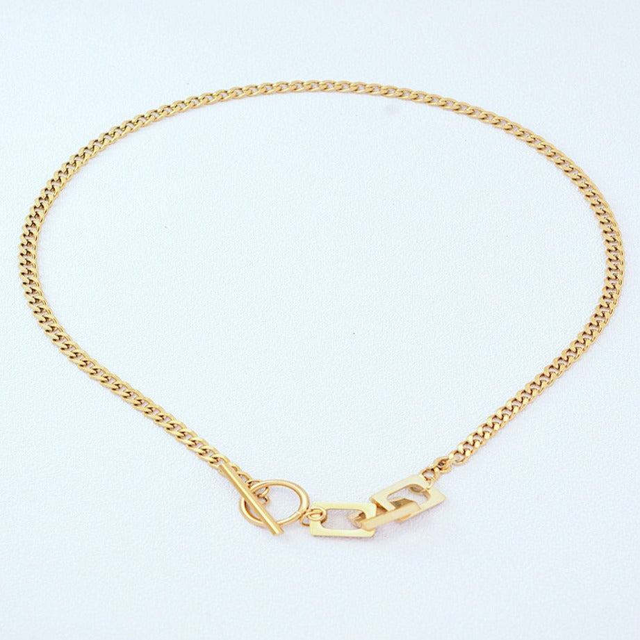 Best Front Clasp Gold Pendant Chain Necklace Jewelry Gift | Best Aesthetic Yellow Gold Chain Necklace Jewelry Gift for Women, Girls, Girlfriend, Mother, Wife, Daughter | Mason & Madison Co.