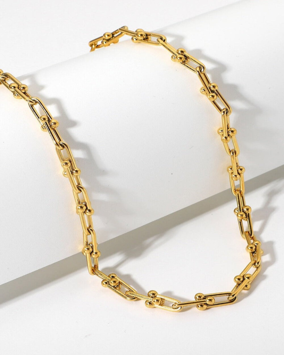 Best Gold Chain Necklace Gift Trends for Women | #1 Women’s BEST Trending Trendy Gold Chain Necklace Jewelry Gift on Sale for Women, Lady, Mother, Wife | 1# BEST Gold Link Chain Necklace Jewelry Gift for Women | #1 Best Most Top Trendy Trending Aesthetic Yellow Gold Graduated Link Necklace Chain Jewelry Gift for Women, Girls, Girlfriend, Mother, Wife, Ladies | Mason & Madison Co.