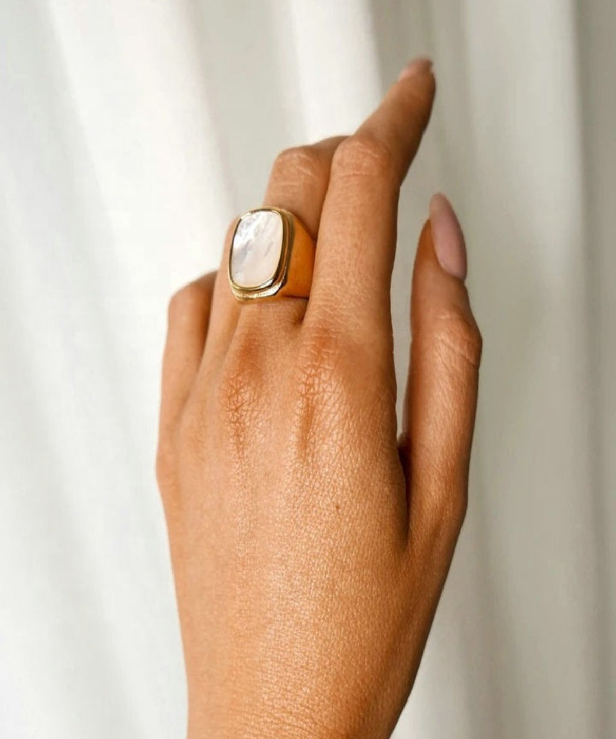 Best Pearl Ring Gift Trends for Women | #1 Women’s BEST Trending Trendy Gold Pearl Ring Jewelry Gift on Sale for Women, Lady, Mother, Wife ｜ 1# BEST Gold Pearl Ring Jewelry Gift for Women | #1 Best Most Top Trendy Trending Aesthetic Yellow Gold Shell Ring Jewelry Gift for Women, Girls, Girlfriend, Mother, Wife, Ladies | Mason & Madison Co.