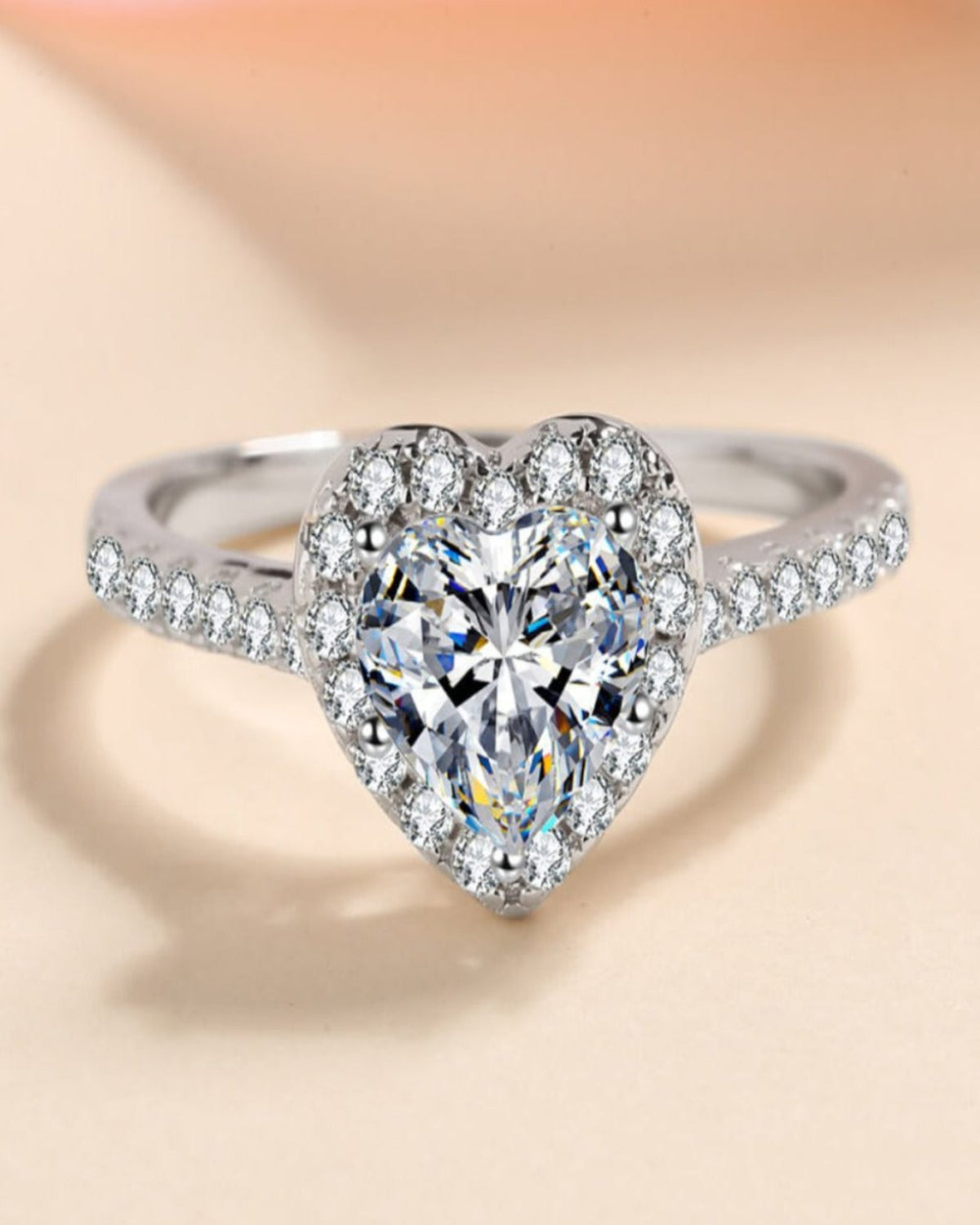 Mason & Madison 18K White Gold Heart Diamond Ring – Mason & Madison Co.