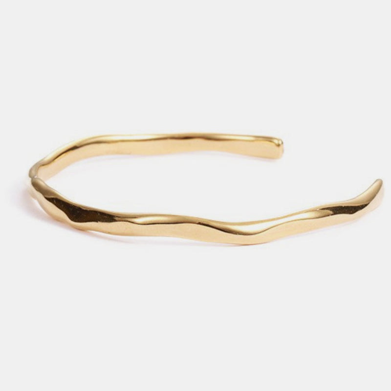 Best Gold Hammered Open Cuff Jewelry Gift | Best Aesthetic Yellow Gold Hammered Open Cuff Bracelet Jewelry Gift for Women, Girls, Girlfriend, Mother, Wife, Daughter | Mason & Madison Co.
