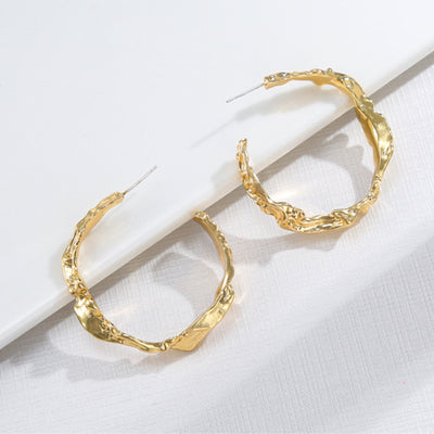 Best Gold Jewelry Gift | Best Aesthetic Yellow Gold Hoop Earrings Jewelry Gift for Women, Girls, Girlfriend, Mother, Wife, Daughter | Mason & Madison Co.